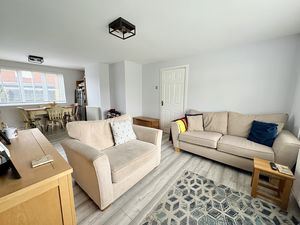 Photo 8- click for photo gallery